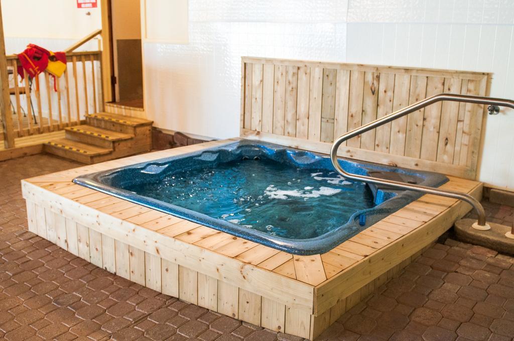 Mccreary'S Beach Resort Perth Zewnętrze zdjęcie